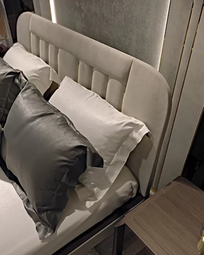 Icon Bed by Francesco Pasi, modern Italian bed