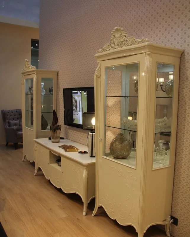 Opera glass showcase by Francesco Pasi, dining room showcase