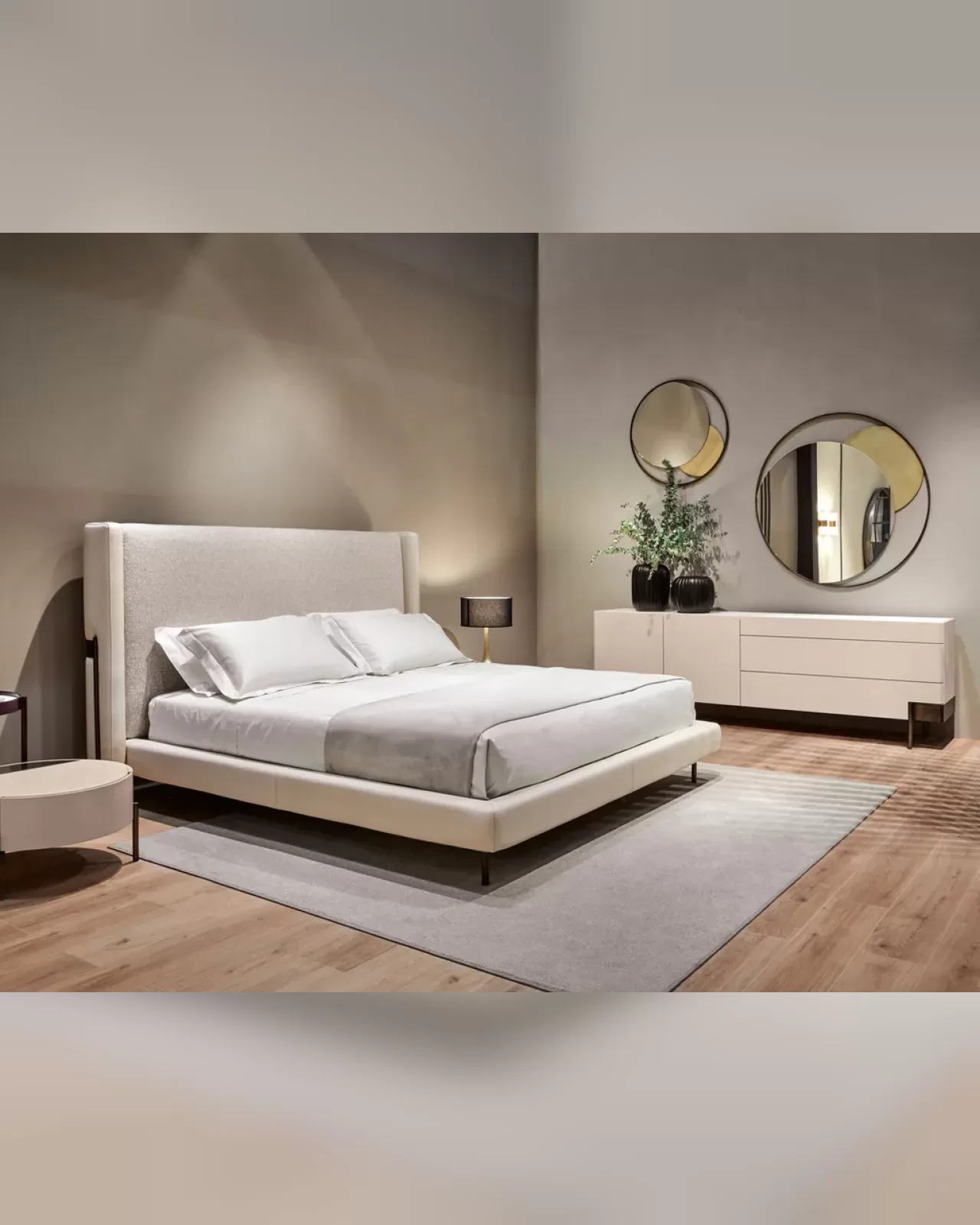 Circe Mirror, Cantori mirror for a luxury interior