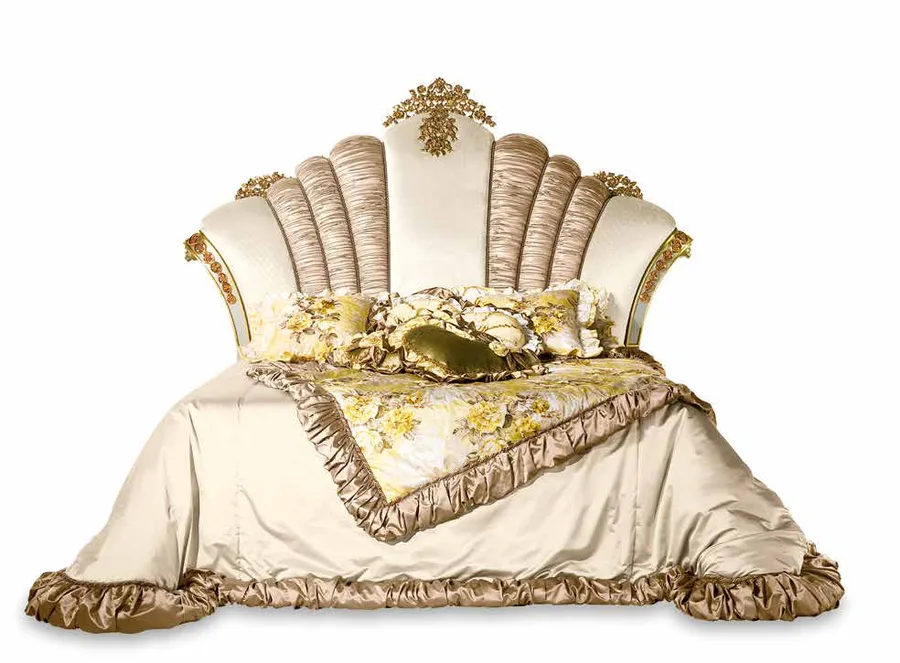Essence bed by Cappelletti, luxury bedroom furniture