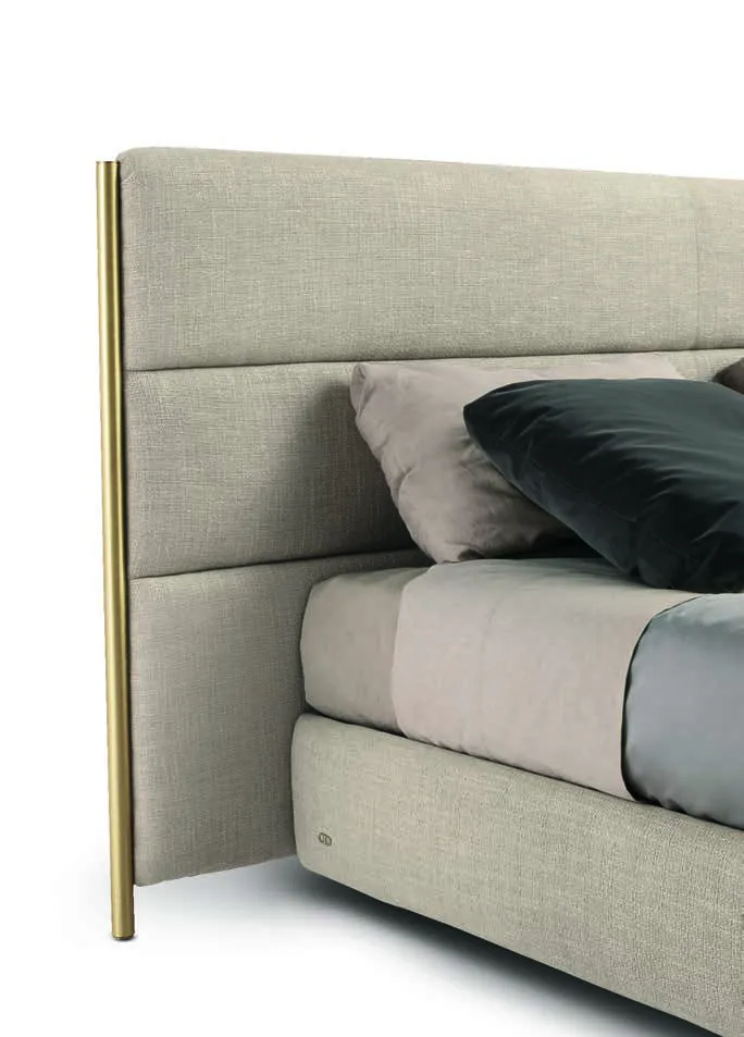 Flag bed by Signorini & Coco, luxury bedroom furniture