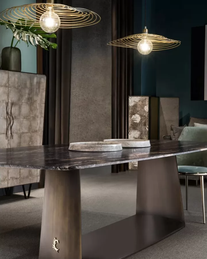 Teseo dining table by Cantori with shaped top from 200 to 240 cm, luxury Italian dining furniture