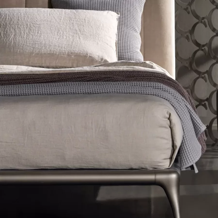 Iseo Bed by Cantori, luxury bedroom furniture
