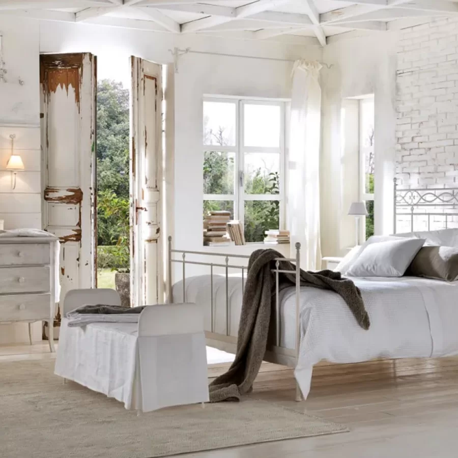 Sirolo Bed by Cantori, Italian bedroom furniture