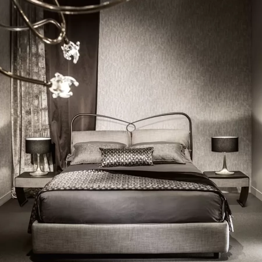 St. Tropez Padded Frame Bed by Cantori, for high quality bedroom sets