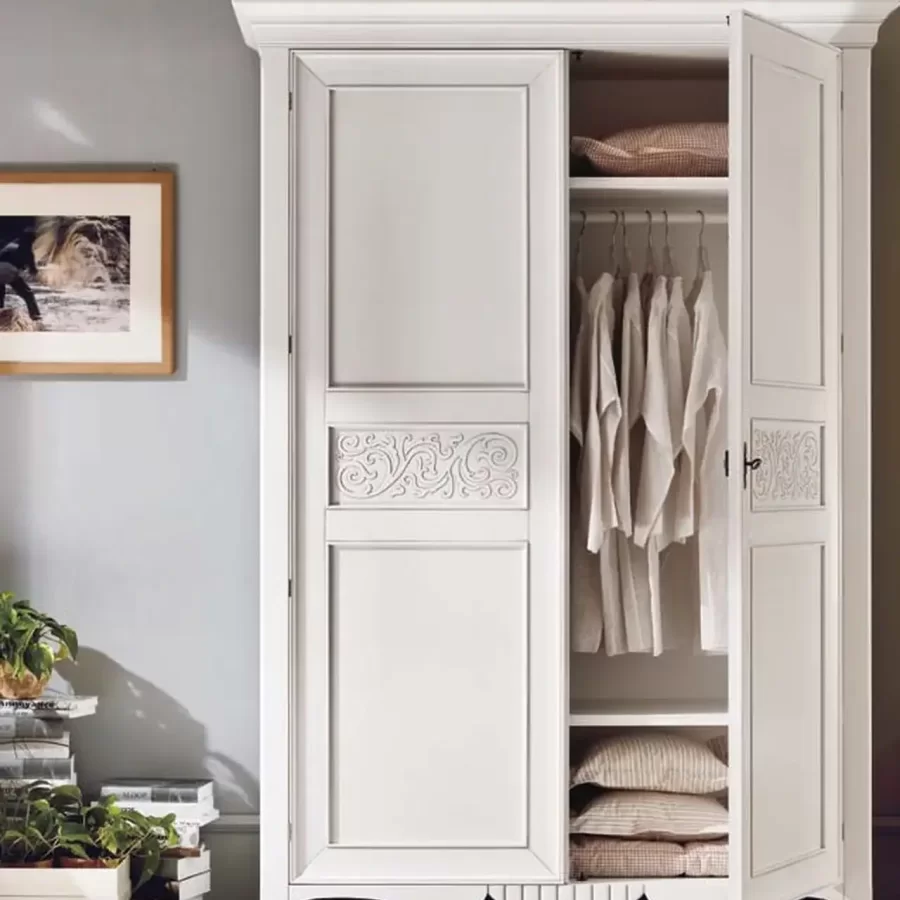 New Deco Wardrobe with Natural Panels by Francesco Pasi, luxury bedroom design