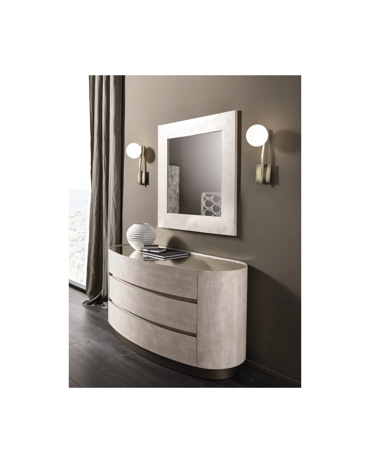 Specchio della collezione Asia di Cantori, in un ambiente arredato, foto 5 di 6
