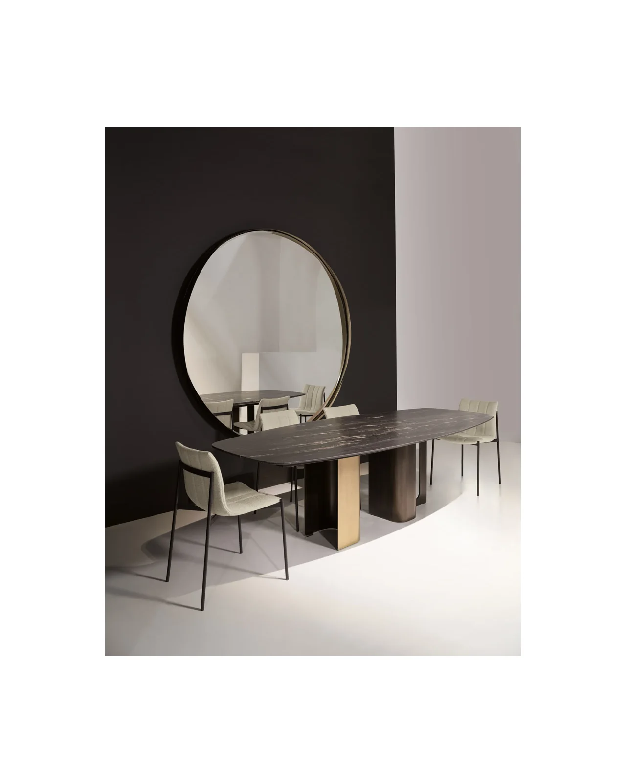 Jackie dining chair by Cantori, in an interior setting, photo 4 of 9