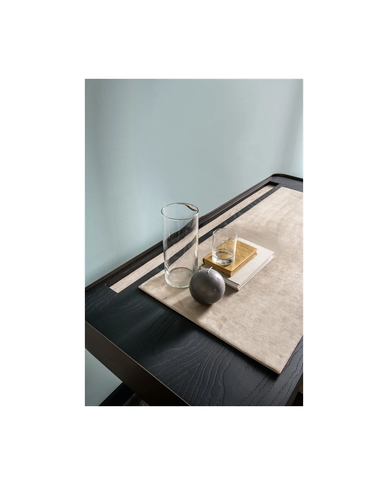 Luis desk and dressing table by Cantori, in an interior setting, photo 3 of 8