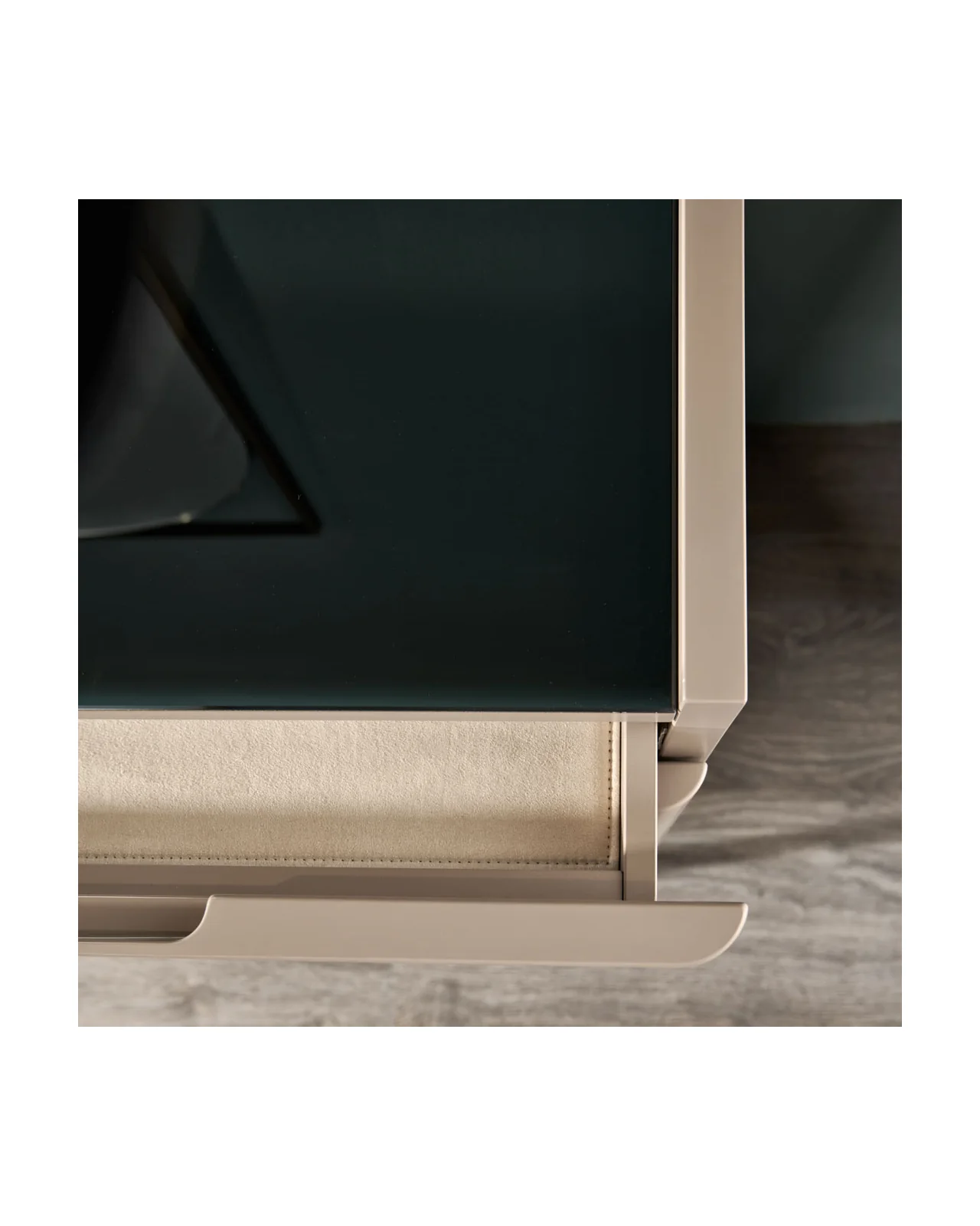 Valley sideboard for living and bedroom by Cantori, in an interior setting, photo 7 of 8
