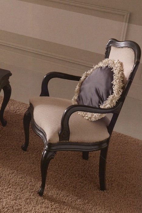 Classic living room armchairs Meteora 3