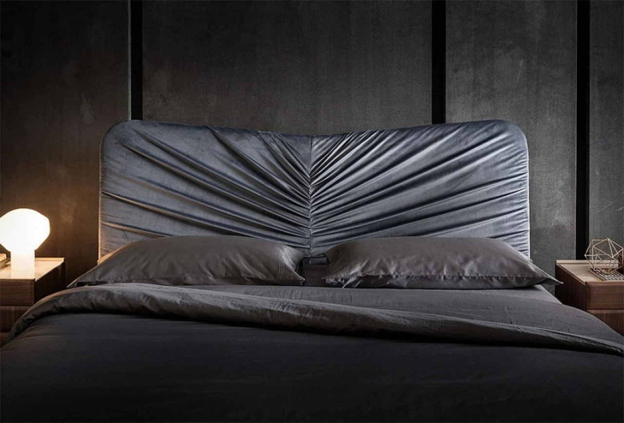 Dama upholstered double bed, for modern bedroom sets made in Italy