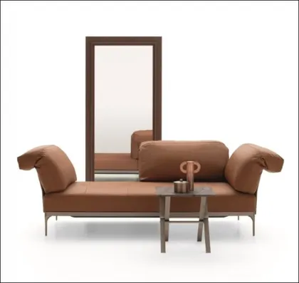 ADA SOFA 02
