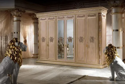 Six Doors Wardrobe, Italian furniture store