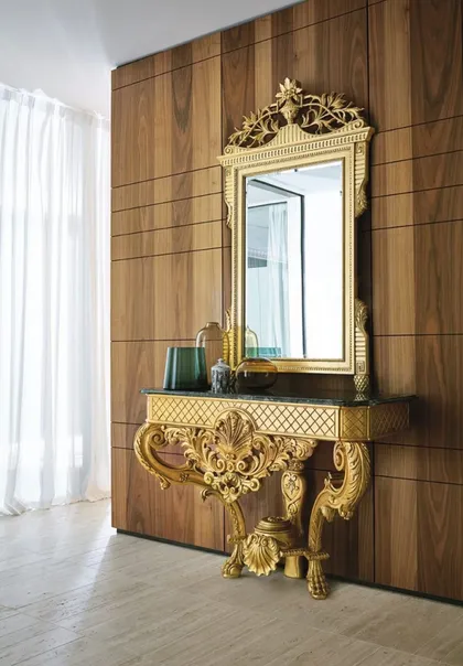 CasinoRoyale sittingroom console